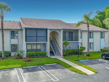 1104 Green Pine