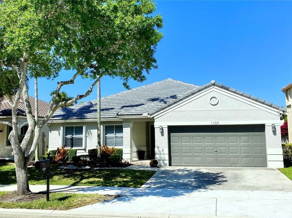 1107 Fairfield Meadows Dr, Weston FL 33327