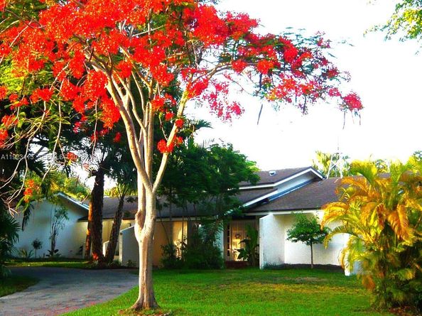 17123 SW 78th Pl, Palmetto Bay FL 33157