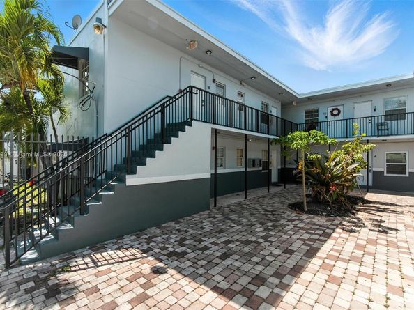 3615 Thomas Ave 16, Miami FL 33133