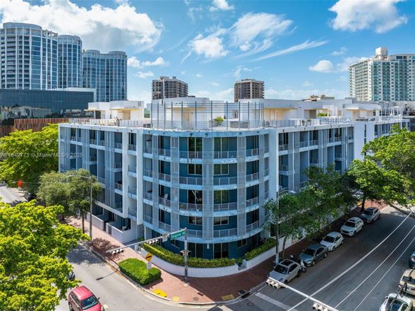 3339 Virginia St 306, Miami FL 33133