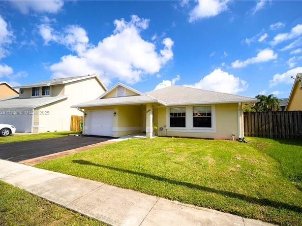 12265 NW 32nd Mnr, Sunrise FL 33323