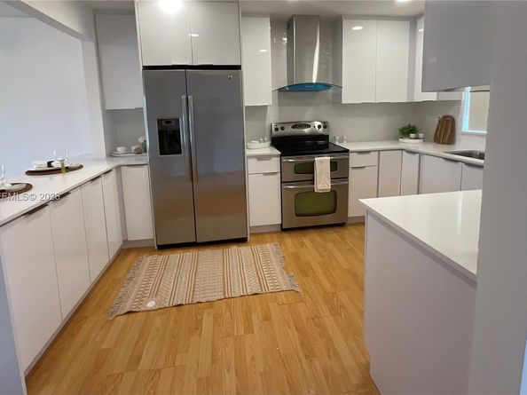 9481 Sunrise Lakes Blvd 302, Sunrise FL 33322