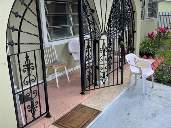 14521 NW 16th Ct, Miami FL 33167