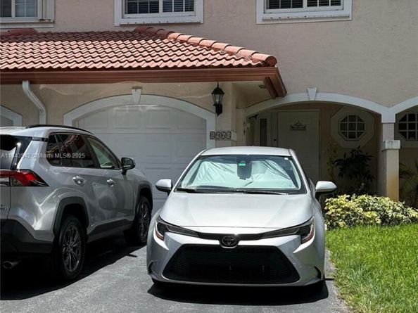 8964 NW 38th Dr 7, Coral Springs FL 33065