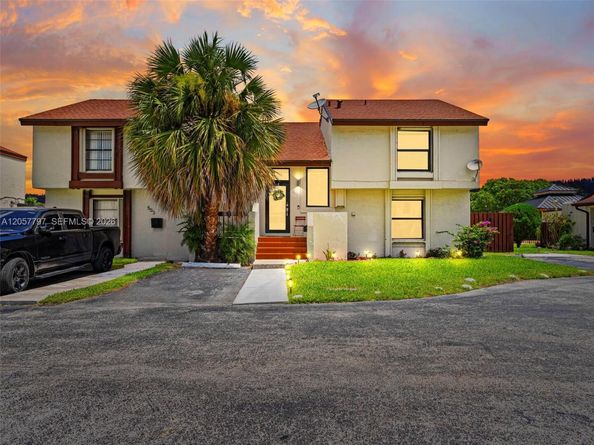 501 NW 98th Ct 501, Miami FL 33172