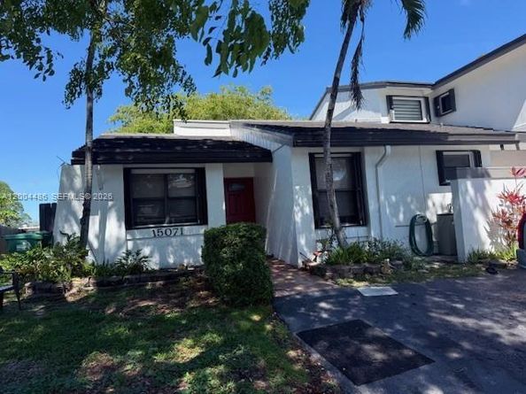 15071 SW 127th Ct, Miami FL 33186