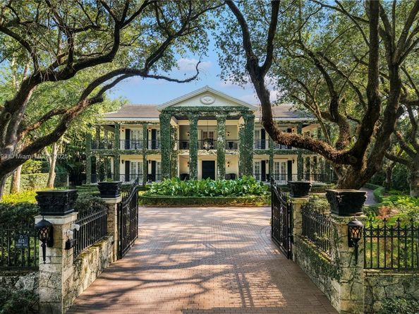 612 Sunset Dr, Coral Gables FL 33143