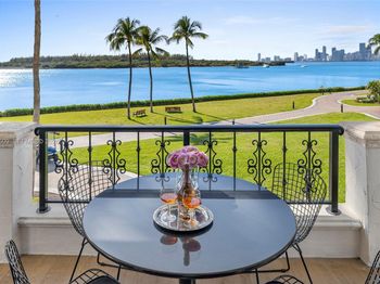 2225 Fisher Island Dr