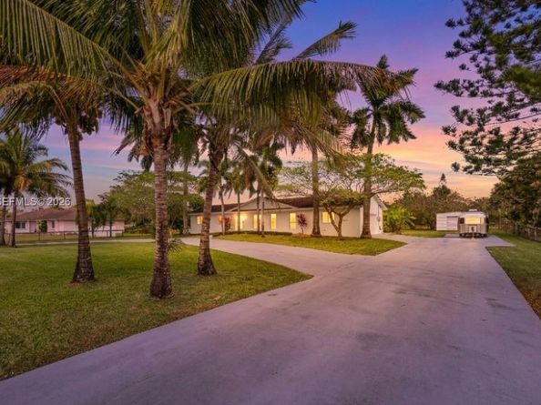 24401 SW 123rd Ave, Homestead FL 33032