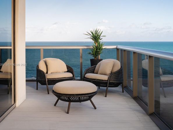 5875 Collins Ave 902, Miami Beach FL 33140