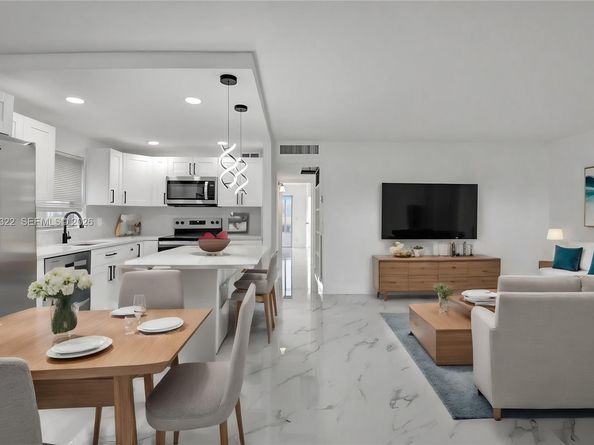 265 E Tuscany  E 265, Delray Beach FL 33446