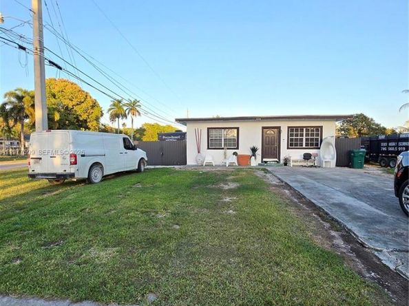 345 NW 5th Ave, Florida City FL 33034