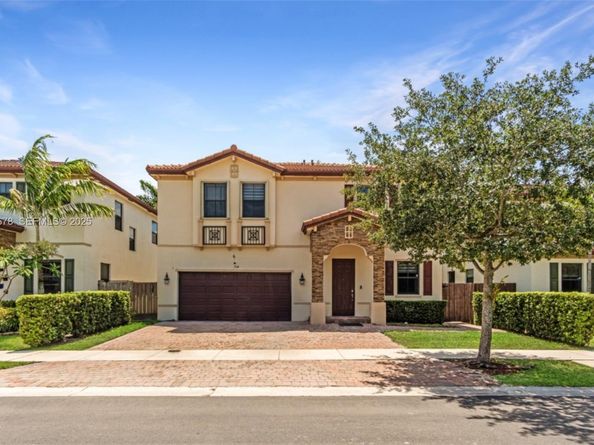 724 SE 37th Ave, Homestead FL 33033