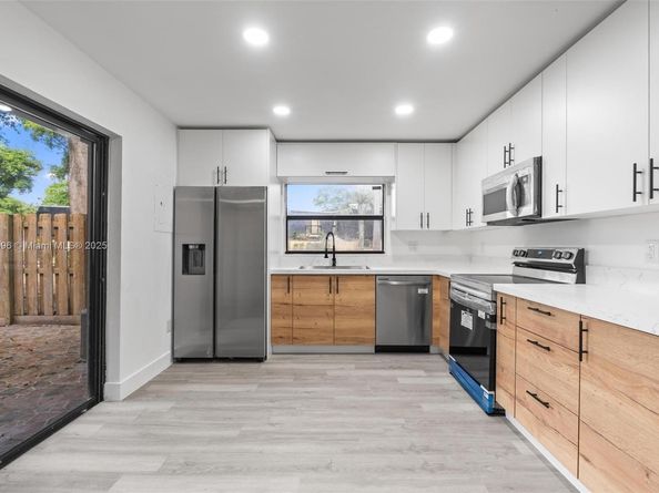 14289 SW 94th Cir Ln 10326, Miami FL 33186