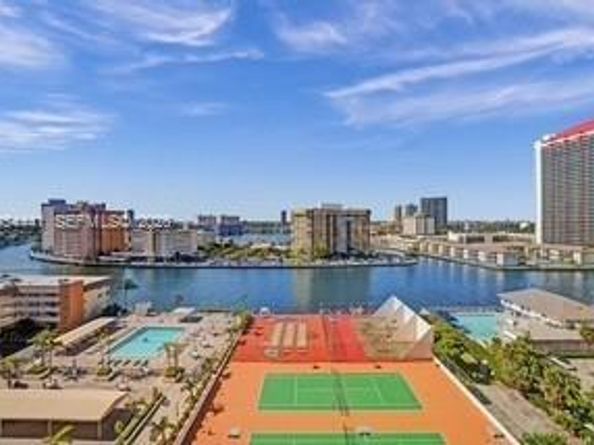 1865 S Ocean Dr 11J, Hallandale Beach FL 33009