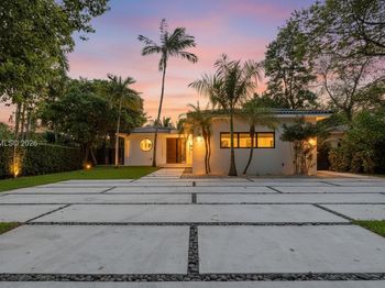 550 S Shore Dr