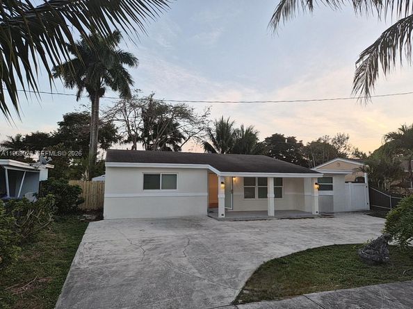 Undisclosed Address #A11969028, Hollywood FL 33021