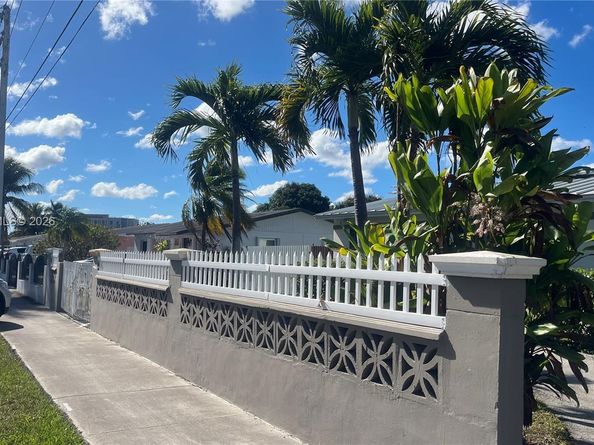 30420 SW 152nd Ave, Homestead FL 33033