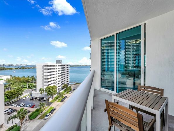 480 NE 30th St 904, Miami FL 33137