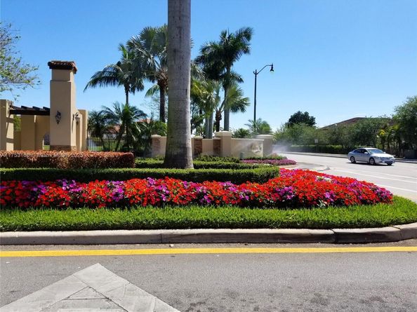 3395 NE 9th St 103, Homestead FL 33033