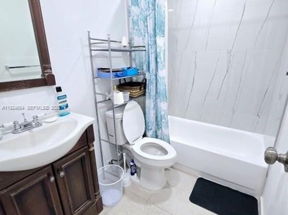 10375 N Kendall Dr J7, Miami FL 33176