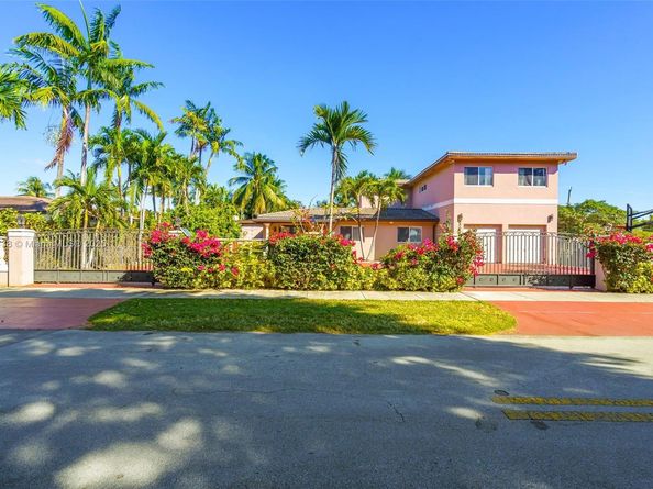 3135 SW 80th Ave, Miami FL 33155