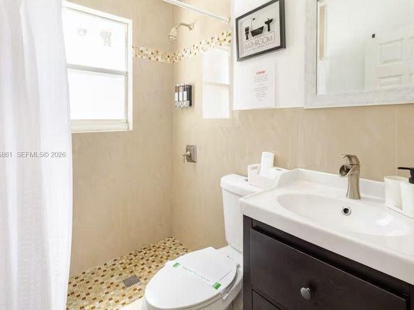 1545 NW 8th Ter, Miami FL 33125