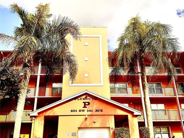 601 SW 141st Ave 101P, Pembroke Pines FL 33027