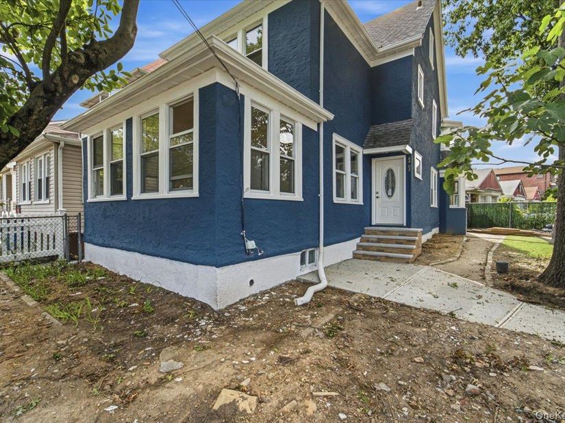 8402 Smedley Street, Briarwood NY 11435