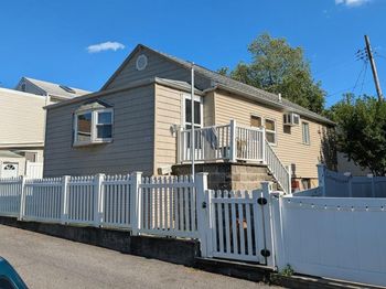 155D Edgewater Park