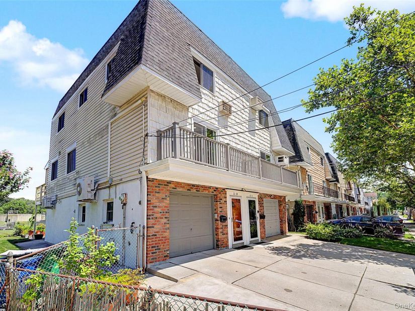 3309 255th Street, Little Neck NY 11363