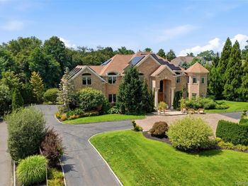15 Peppermill Lane