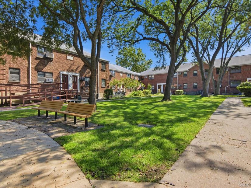 160-26 17th Avenue 5128, Whitestone NY 11357