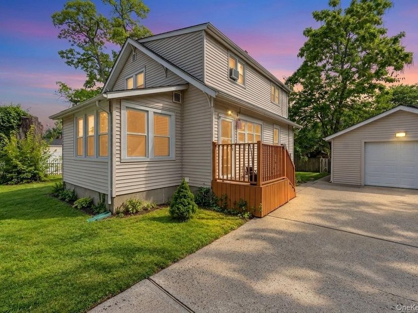 116 Saint Johns Street, Central Islip NY 11722