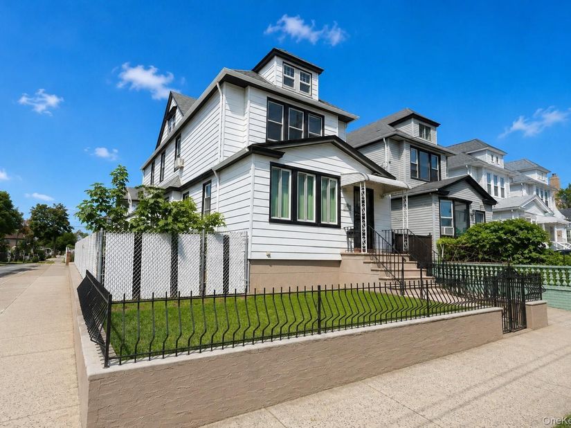 117-05 111th Avenue, South Ozone Park NY 11420