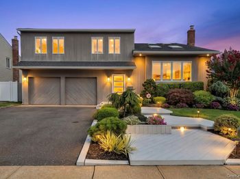 3087 Lydia Lane