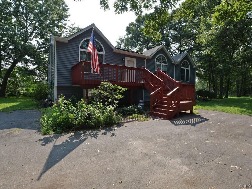 224C Country Road, Medford NY 11763