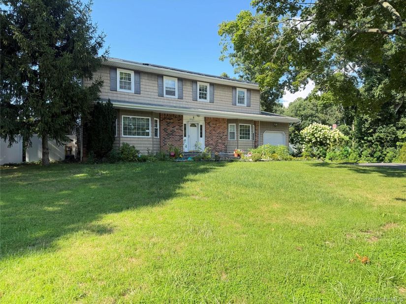 7 Estates Drive, Port Jefferson Station NY 11776