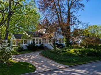 12 W Haven Drive
