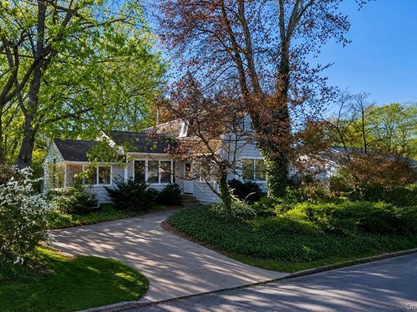 12 W Haven Drive, East Northport NY 11731