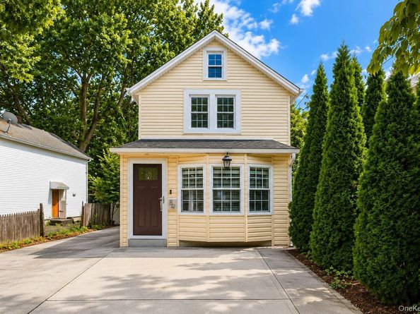 89 Harbor Road, Port Washington NY 11050