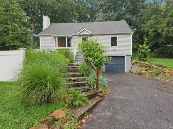 2639 N Wading River Road, Wading River NY 11792
