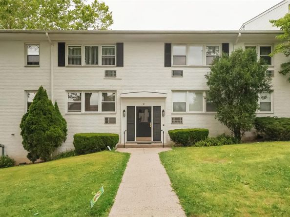 90 Avon Circle D, Port Chester NY 10573