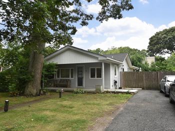 38 Balaton Avenue