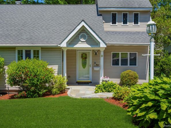 9 Pembrook Drive, Yonkers NY 10710
