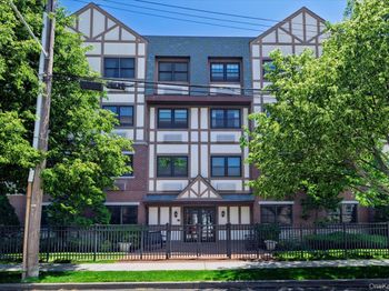 55 Clinton Avenue