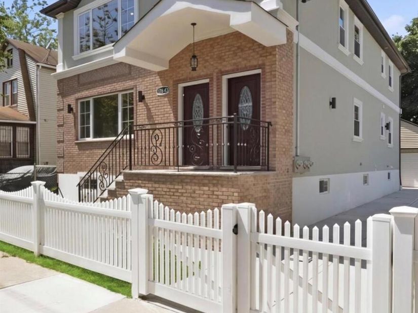 11551 208th Street, Cambria Heights NY 11411