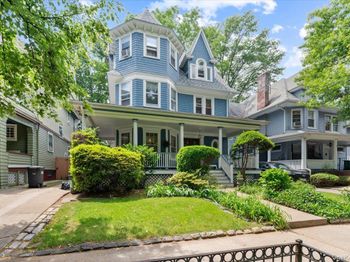 644 E 24th Street