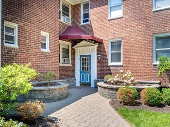 175 Bryant Avenue